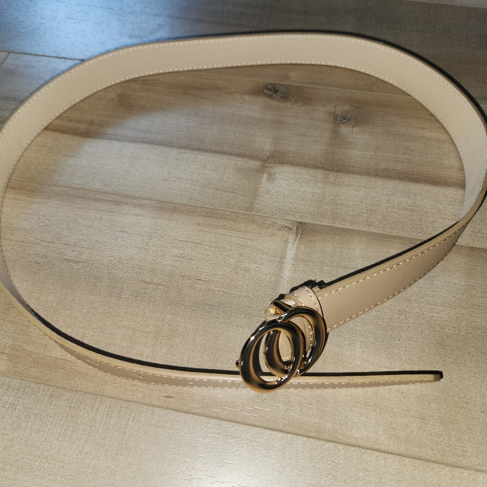 NWOT beige belt